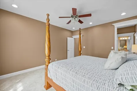 320 North Waynes Court Palatine IL 60067