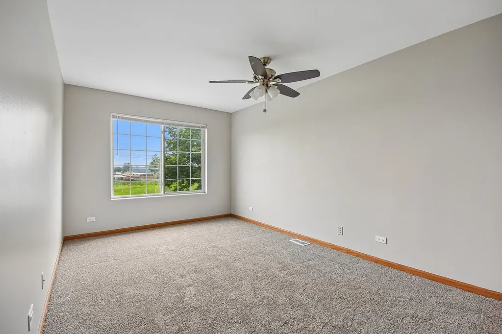 3193 Ketch Court Aurora IL 60503