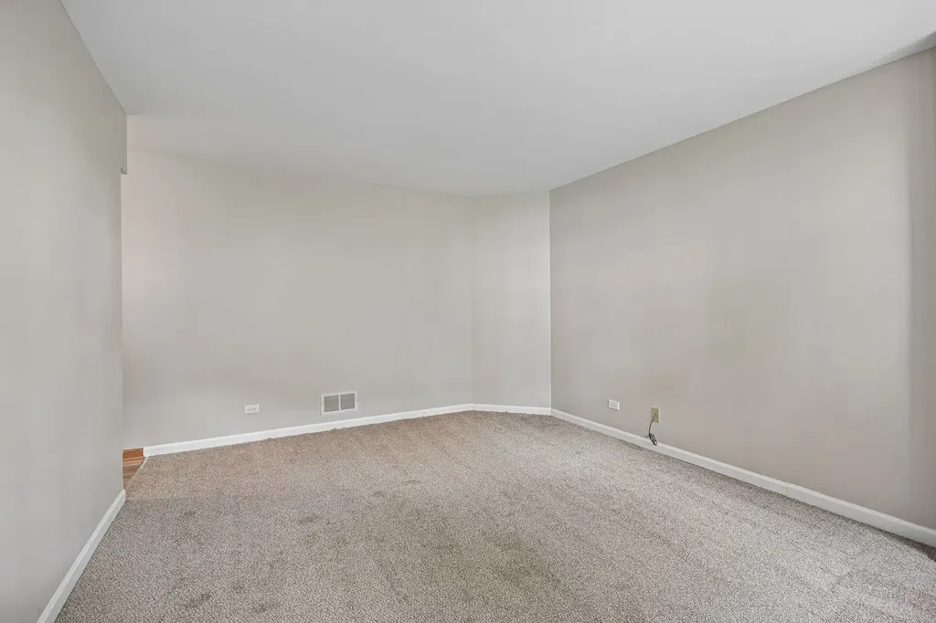 3193 Ketch Court Aurora IL 60503