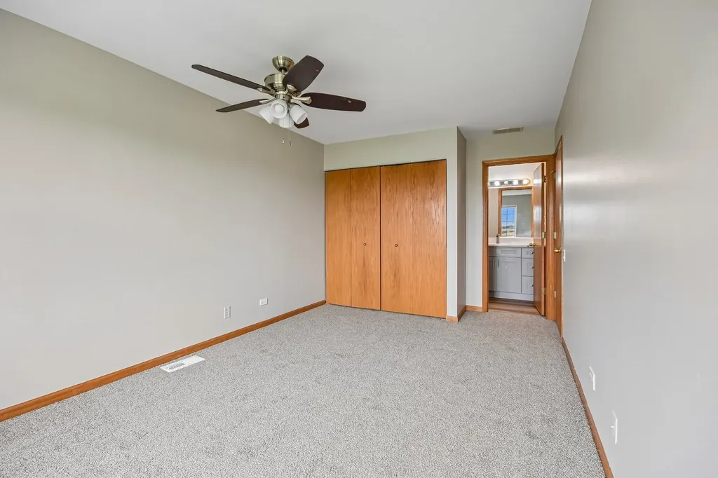 3193 Ketch Court Aurora IL 60503