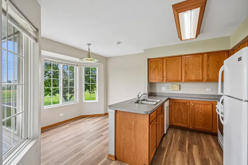 3193 Ketch Court Aurora IL 60503