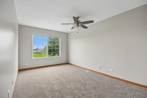 3193 Ketch Court Aurora IL 60503