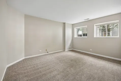 3193 Ketch Court Aurora IL 60503