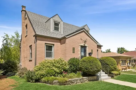 1320 East Washington Street Des Plaines IL 60016