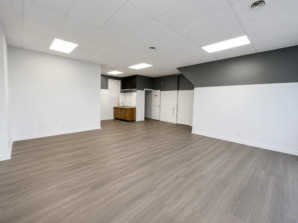 956 North Central Park Avenue Chicago IL 60651