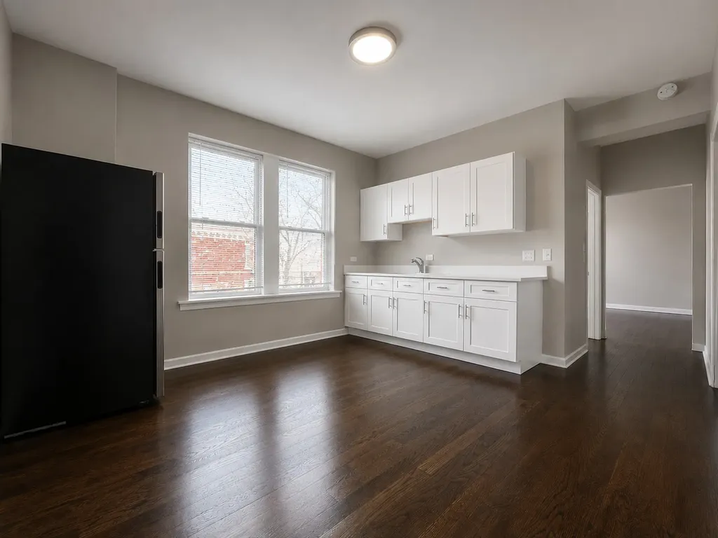 956 North Central Park Avenue Chicago IL 60651