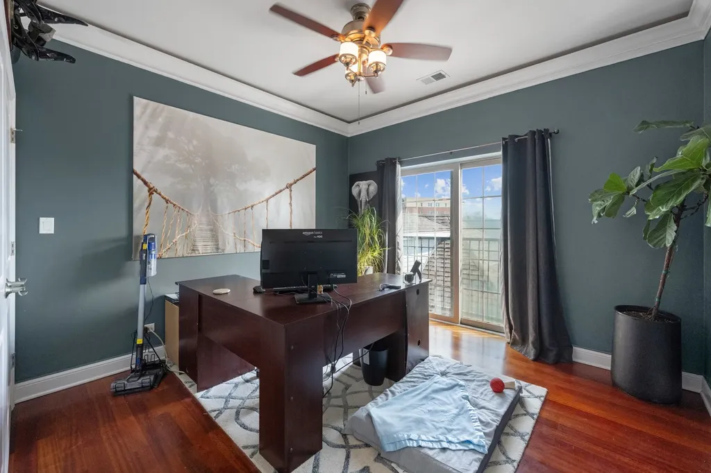 4755 North Kilbourn Avenue Chicago IL 60630