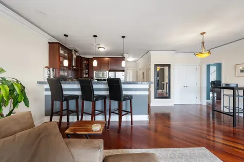 4755 North Kilbourn Avenue Chicago IL 60630