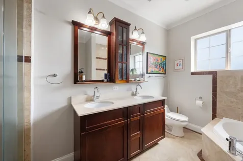 4755 North Kilbourn Avenue Chicago IL 60630