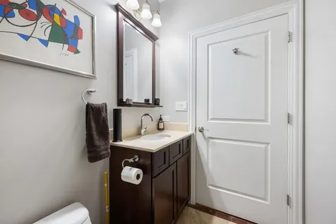 4755 North Kilbourn Avenue Chicago IL 60630