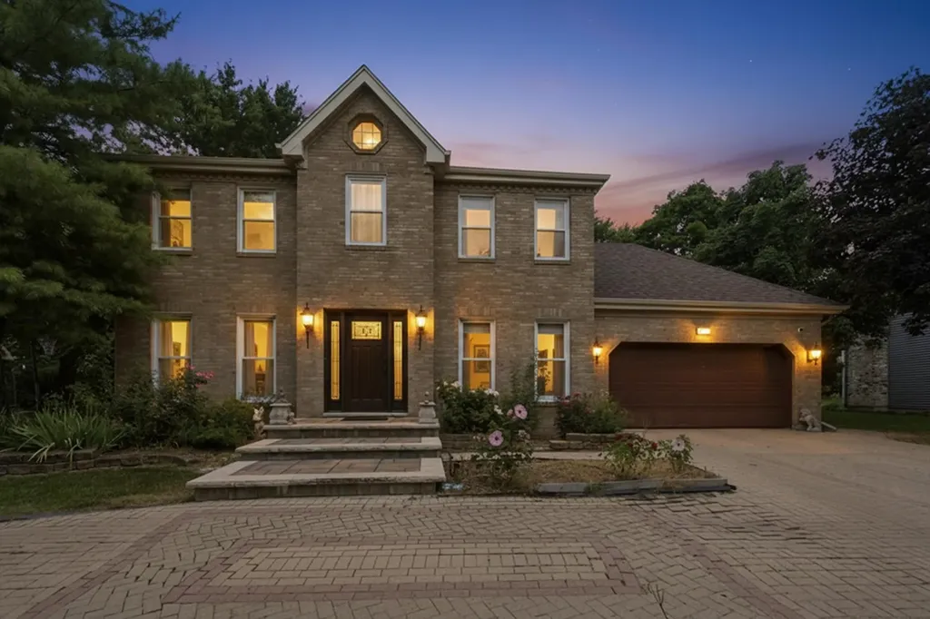 743 Dunham Lane Bolingbrook IL 60440
