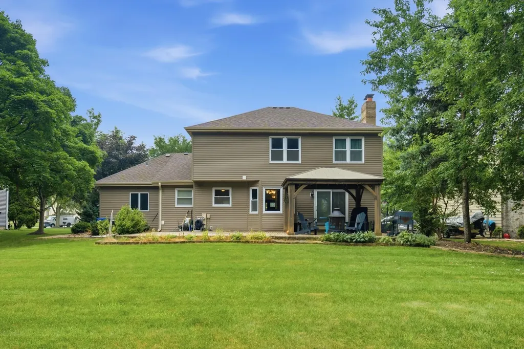 743 Dunham Lane Bolingbrook IL 60440