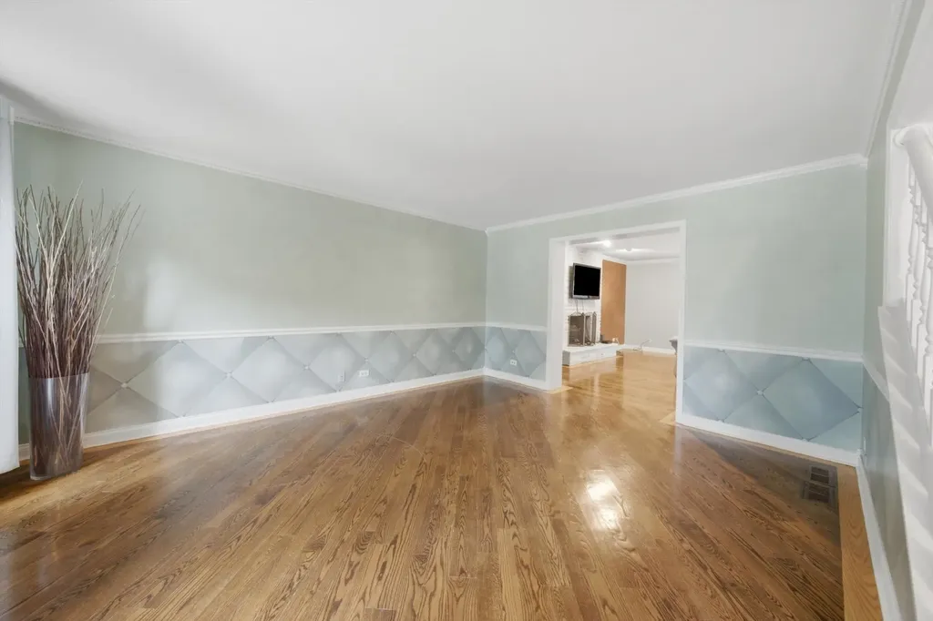 743 Dunham Lane Bolingbrook IL 60440
