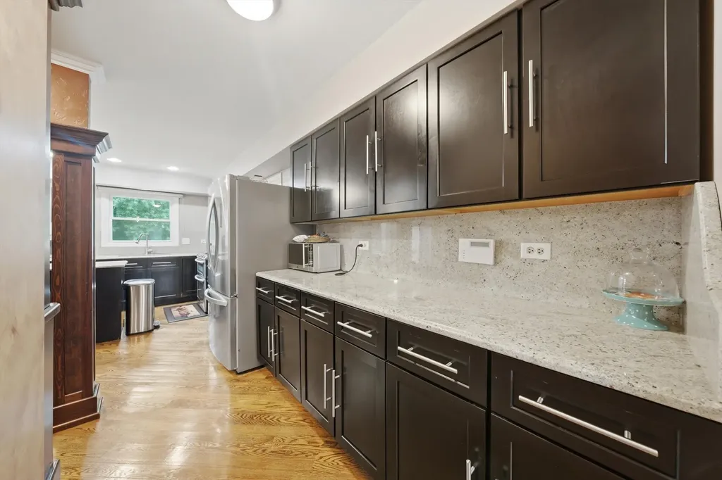 743 Dunham Lane Bolingbrook IL 60440