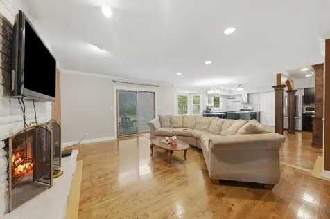 743 Dunham Lane Bolingbrook IL 60440