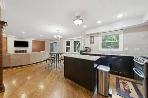 743 Dunham Lane Bolingbrook IL 60440