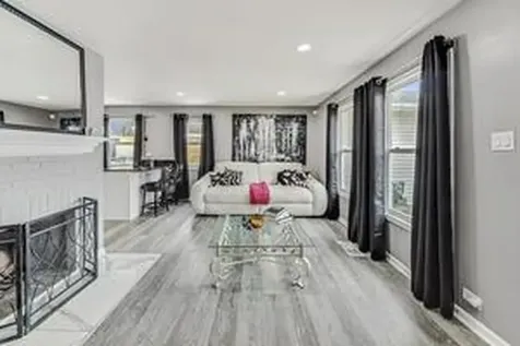 318 Marquette Street Park Forest IL 60466