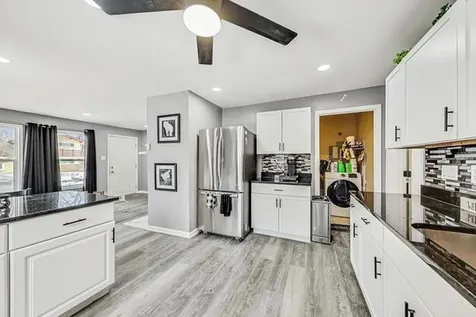 318 Marquette Street Park Forest IL 60466