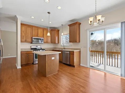 2119 Serenity Lane Woodstock IL 60098
