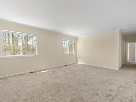 2119 Serenity Lane Woodstock IL 60098