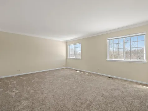 2119 Serenity Lane Woodstock IL 60098