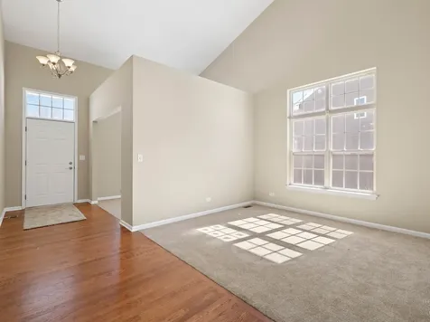2119 Serenity Lane Woodstock IL 60098