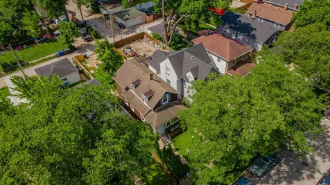 1914 Foster Street Evanston IL 60201