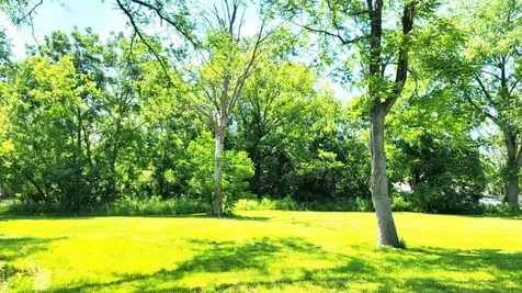 38630 North Sheridan Road Beach Park IL 60099