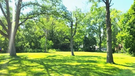 38630 North Sheridan Road Beach Park IL 60099