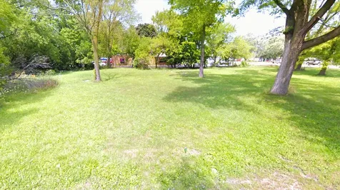 38630 North Sheridan Road Beach Park IL 60099