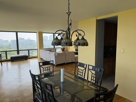 601 East 32nd Street Chicago IL 60616