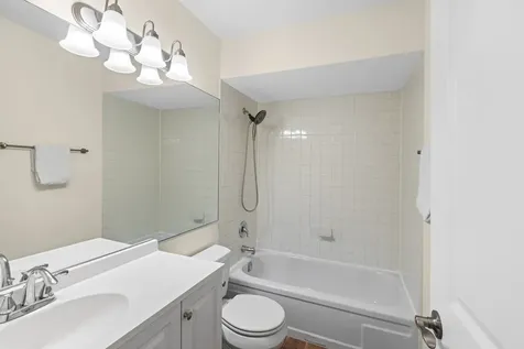 2216 Country Club Drive Woodridge IL 60517
