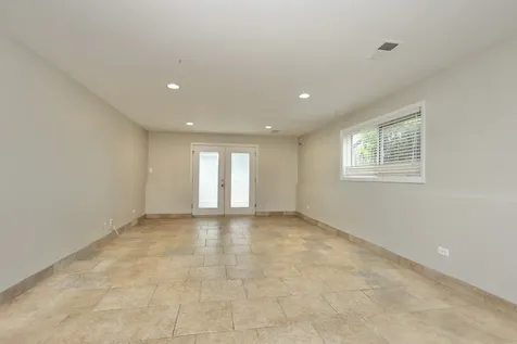613 Leamington Avenue Wilmette IL 60091