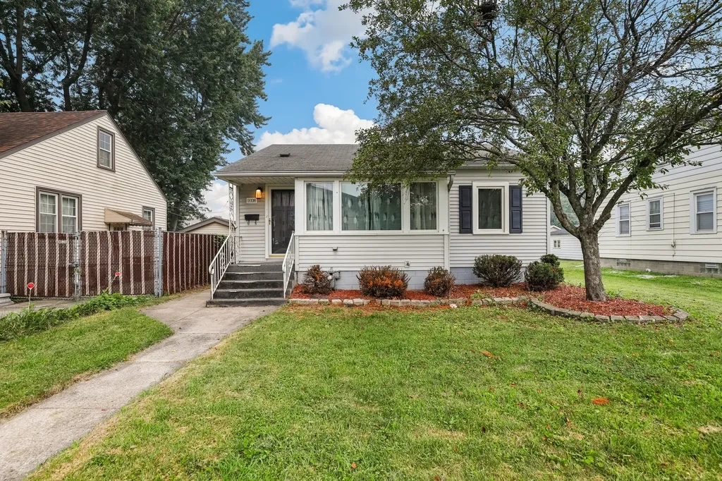 18538 Wentworth Avenue Lansing IL 60438