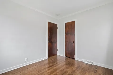 18538 Wentworth Avenue Lansing IL 60438