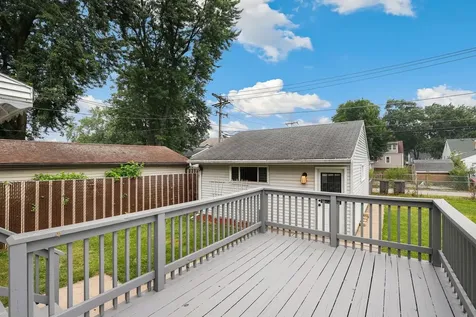 18538 Wentworth Avenue Lansing IL 60438
