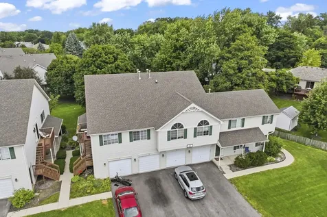 5 West Pheasant Trail Lake In The Hills IL 60156