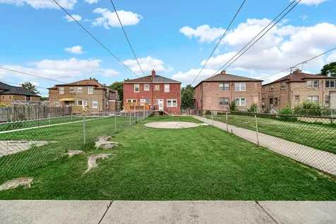 1819 North Mcvicker Avenue Chicago IL 60639