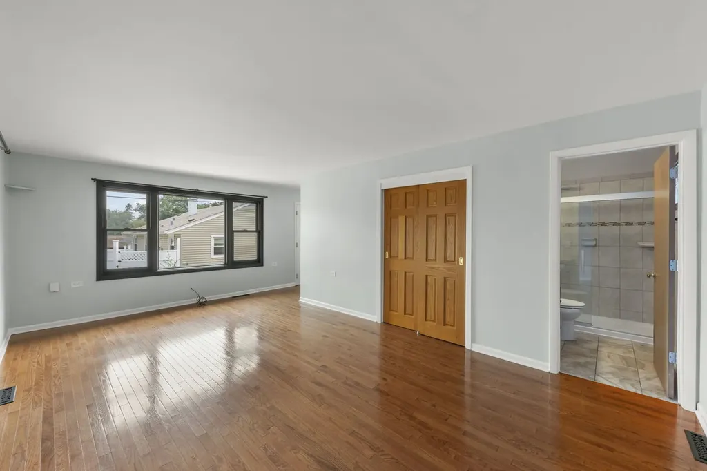 307 South Pierce Avenue Wheaton IL 60187