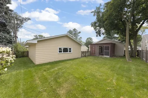 307 South Pierce Avenue Wheaton IL 60187