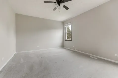 1842 Hawk Lane Elk Grove Village IL 60007