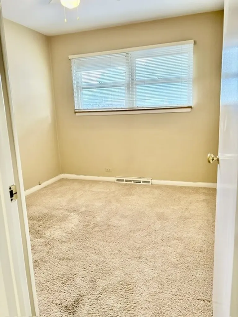 512 Karey Court Wilmette IL 60091