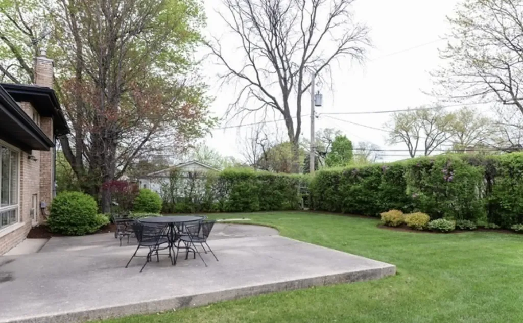 512 Karey Court Wilmette IL 60091