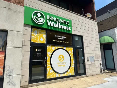 1552 West Fullerton Avenue Chicago IL 60614