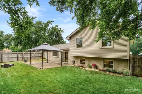231 Lincolnshire Lane Bolingbrook IL 60440