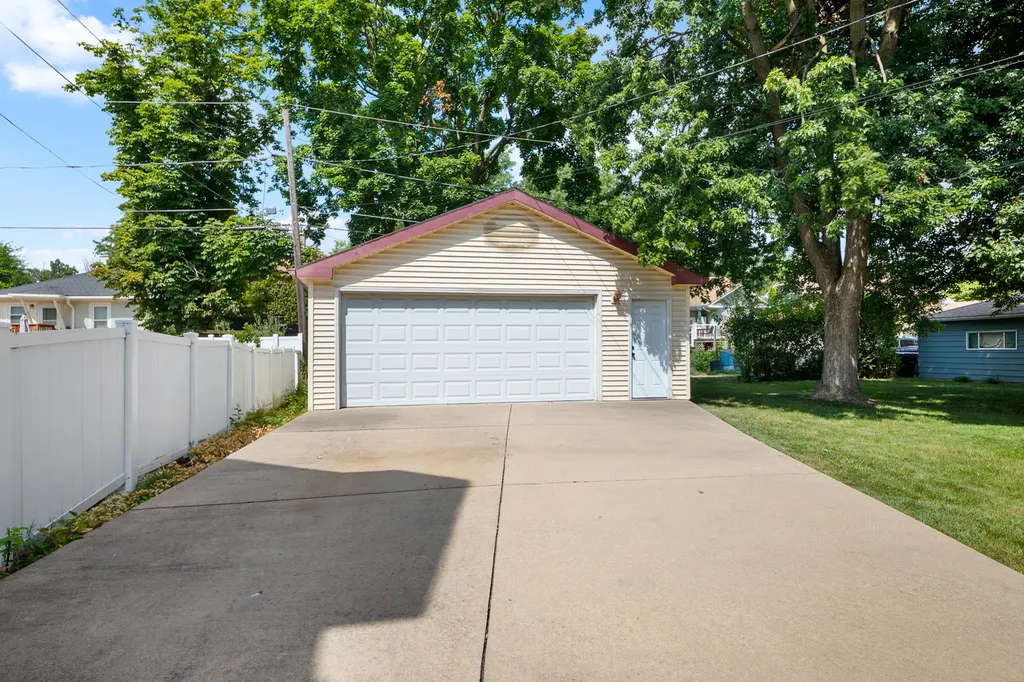 3514 Hollywood Avenue Brookfield IL 60513