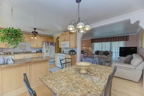 260 Cunningham Lane Bloomingdale IL 60108