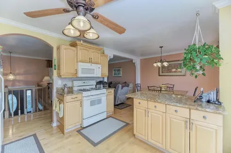 260 Cunningham Lane Bloomingdale IL 60108