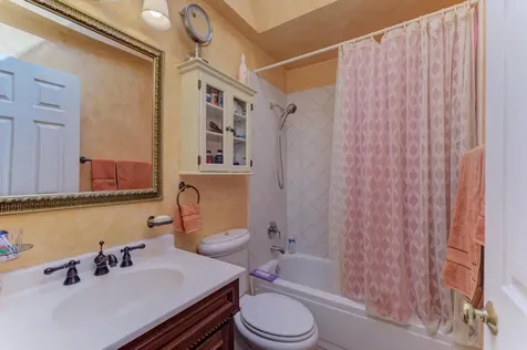 260 Cunningham Lane Bloomingdale IL 60108