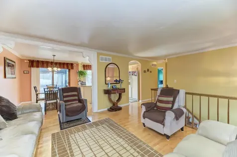 260 Cunningham Lane Bloomingdale IL 60108